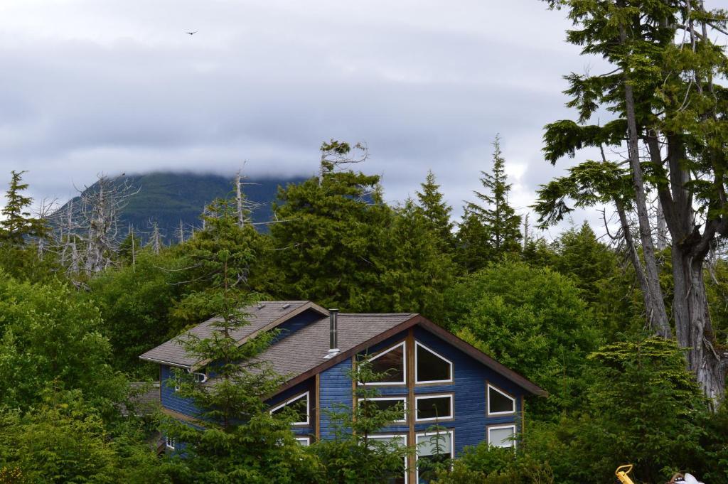 Easy On The Edge Ucluelet Exterior foto